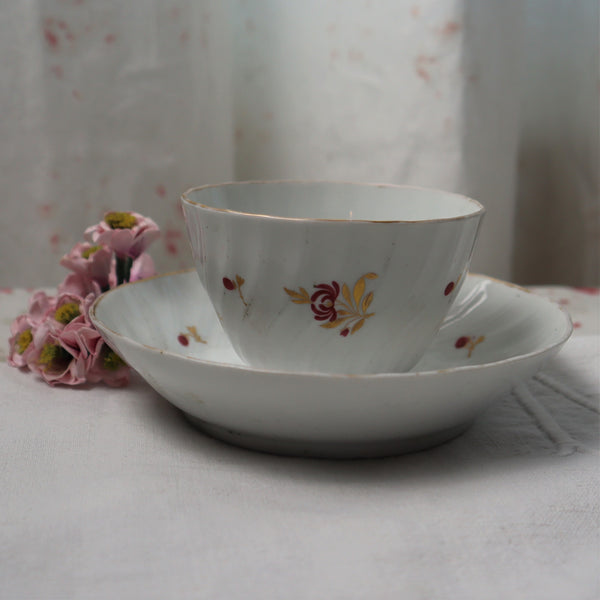 Early 19th Century Rose and Gold Teacup and Saucer